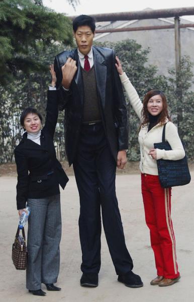 le plus grand homme du monde